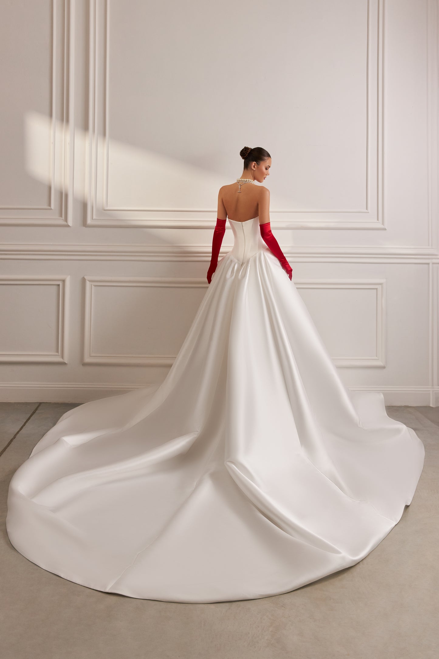 A-line Mikado wedding dress with sweetheart neckline