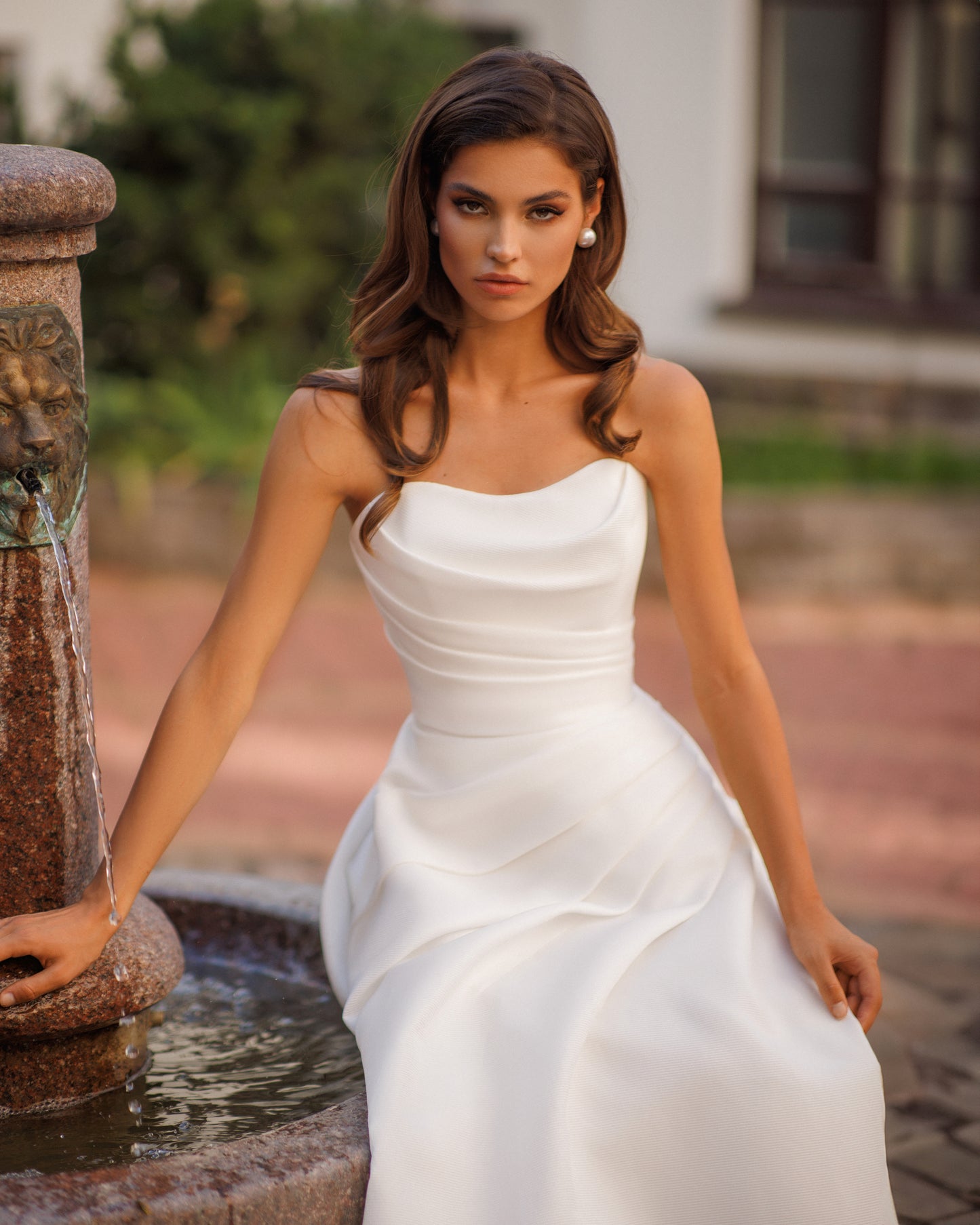 Mikado A-line wedding dress with sweetheart neckline.