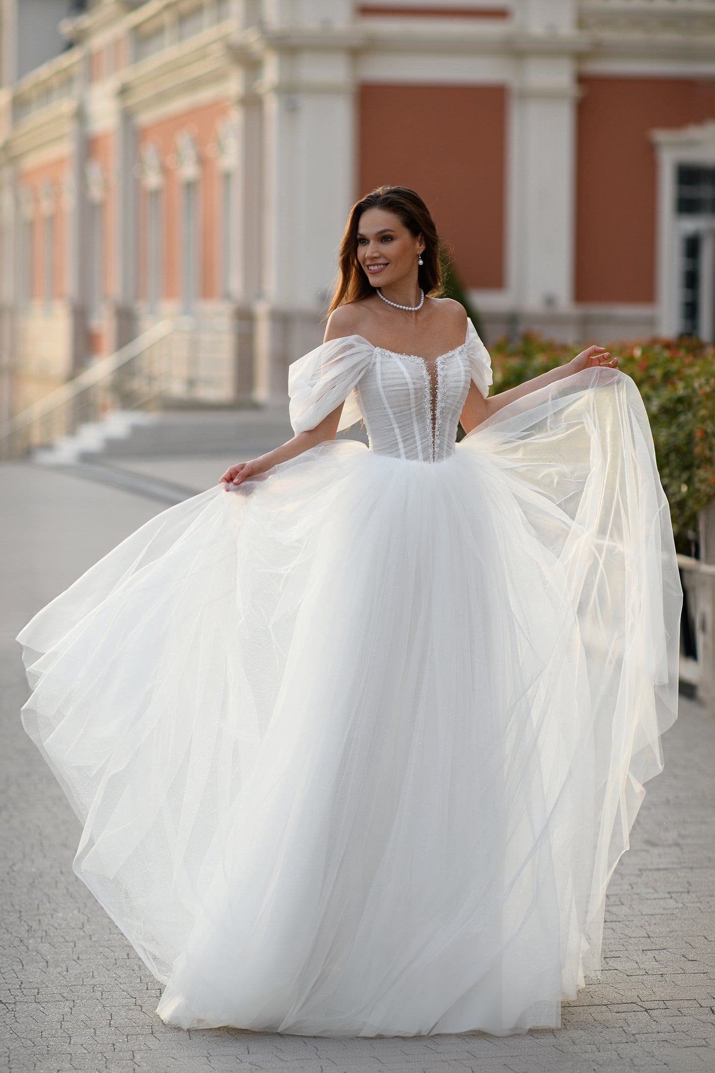 Princess wedding dress with off-the-shoulder & glitter tulle