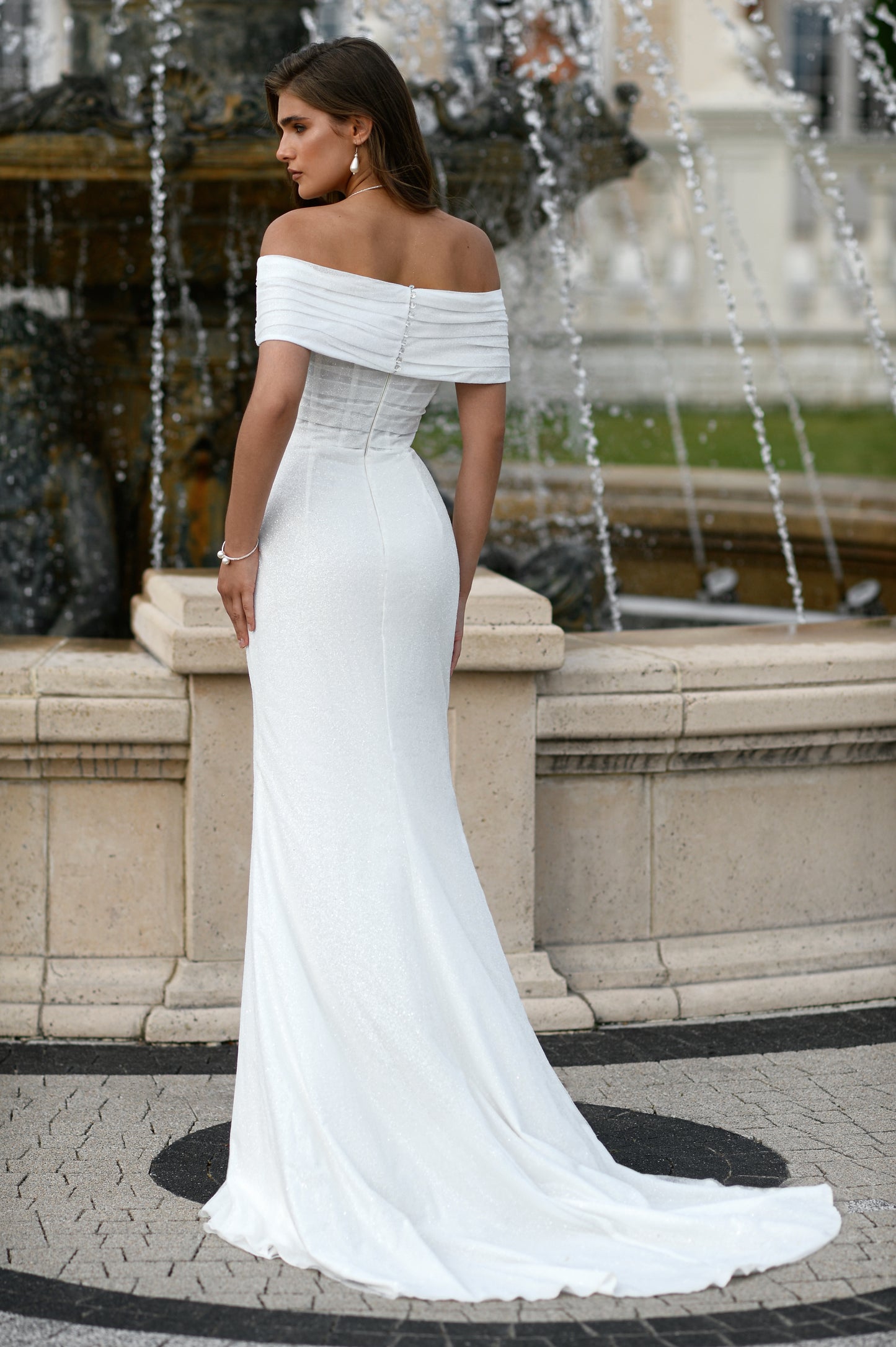 Mermaid wedding dress with off-the-shoulder sleeves and slit