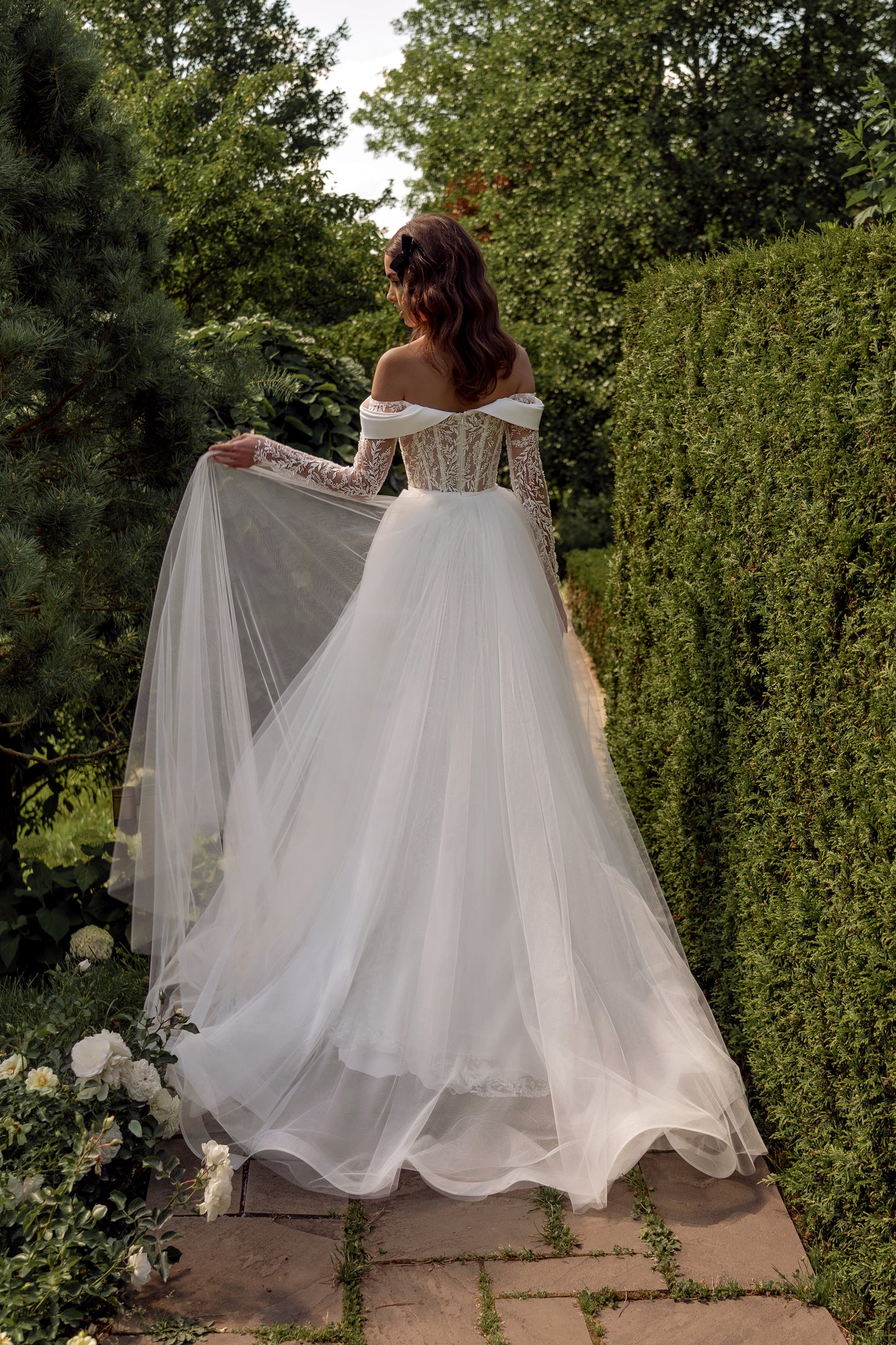 Mermaid off-the-shoulder long sleeve sheath wedding dress