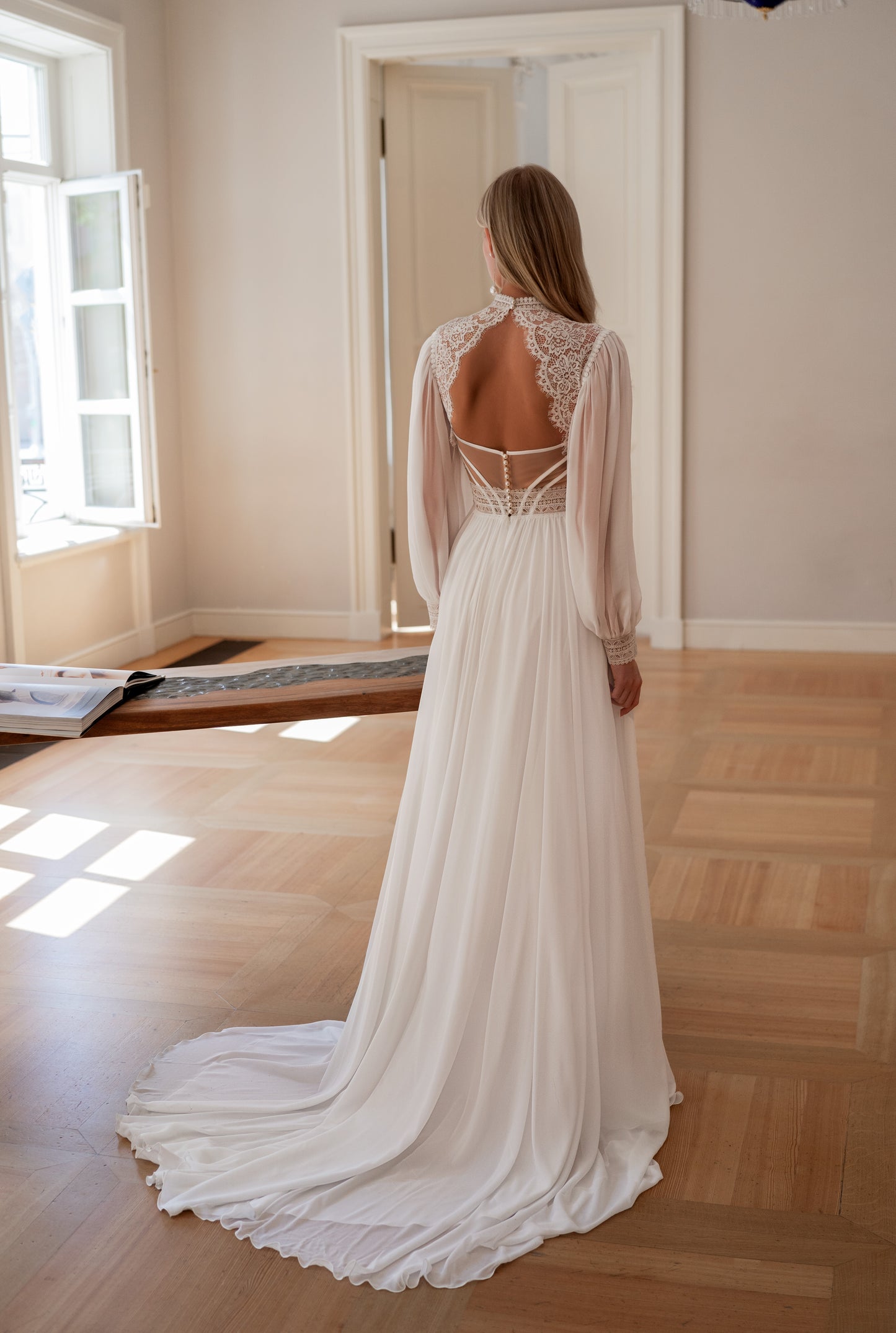 Boho wedding dress with puffy long sleeves and A-line lace