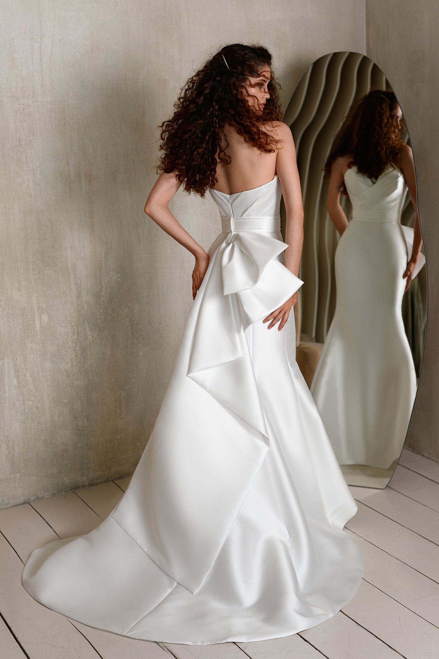 Mikado Trumpet Wedding Dress with Pleated V-neck and Bow