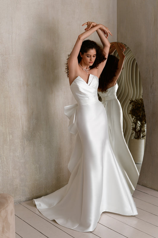 Mikado Trumpet Wedding Dress with Pleated V-neck and Bow