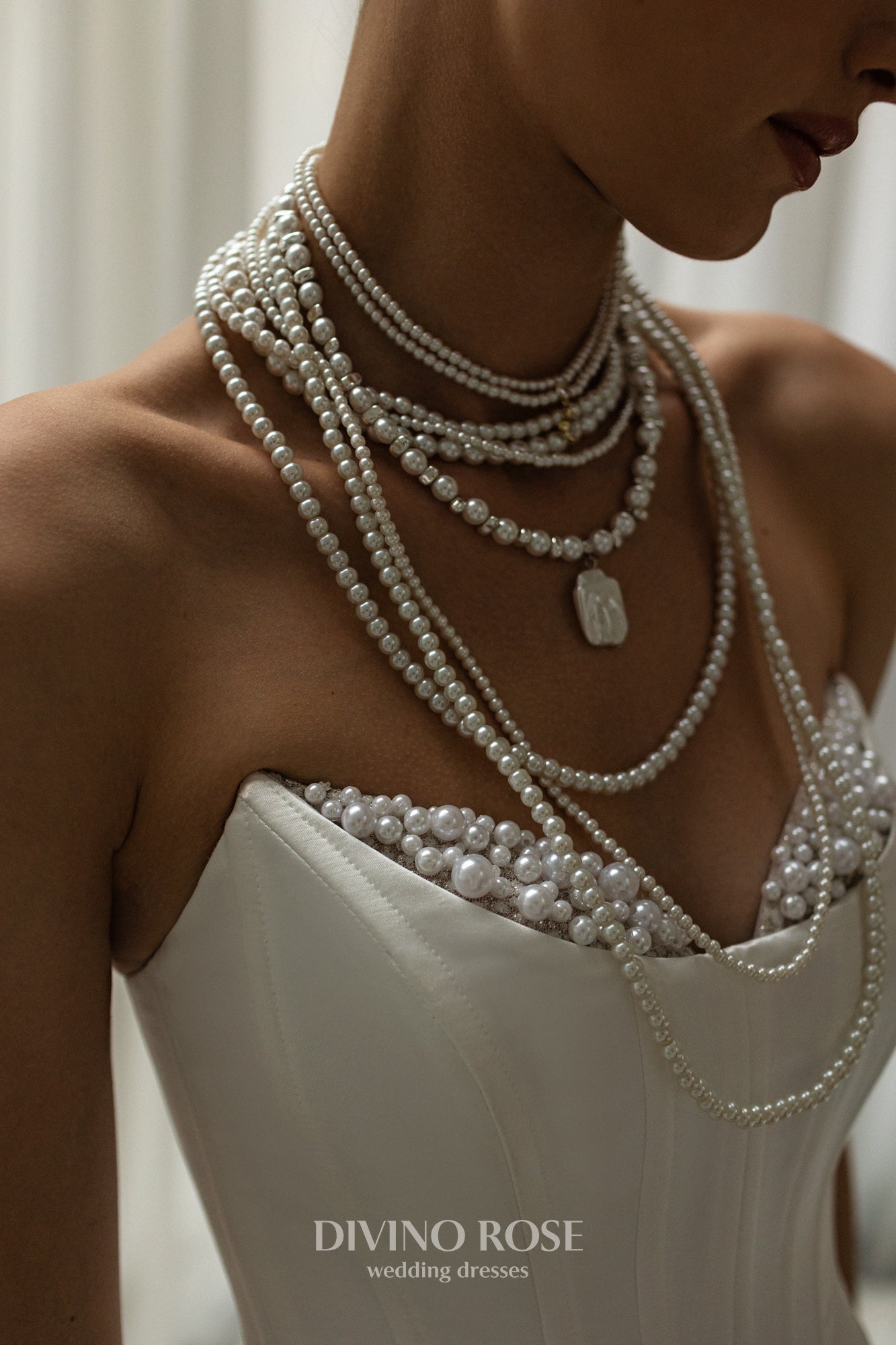 Sheath mermaid wedding dress with sweetheart neckline and sweep train