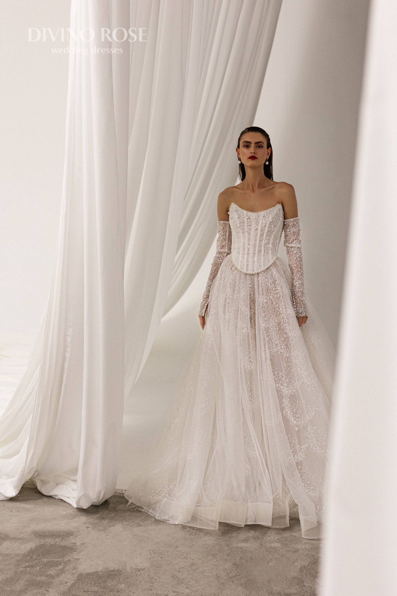 Princess A-line wedding dress with chapel train and removable sleeves