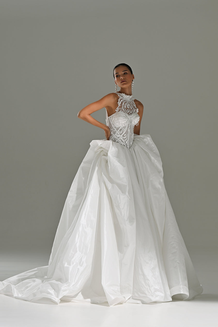 Privé Millenium 2027 wedding dress collection