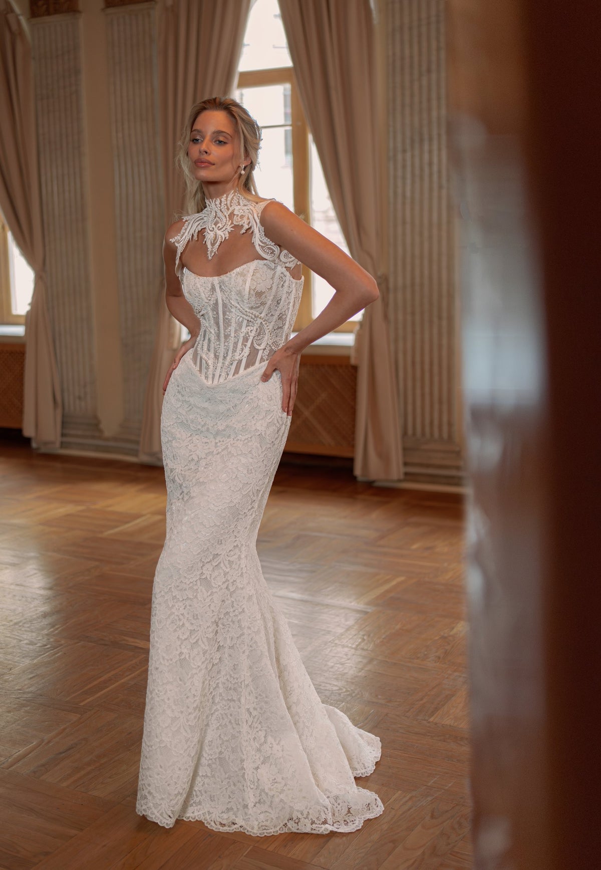Mermaid Lace Wedding Dress with Pearl Beaded Corset and Keyhole - photo 3