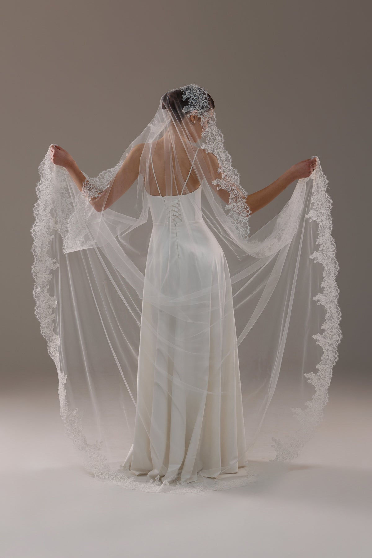 Rounded Mantilla Veil with Lace Trim in Soft Tulle - view 1