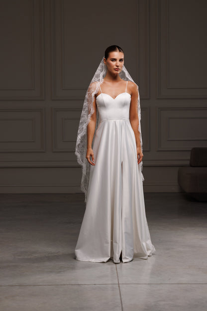 All-Over Lace Mantilla Veil with Scalloped Border - view 4