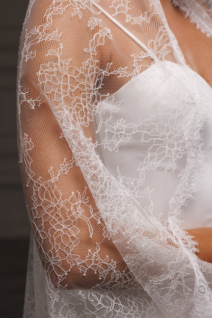 All-Over Lace Mantilla Veil with Scalloped Border - view 5