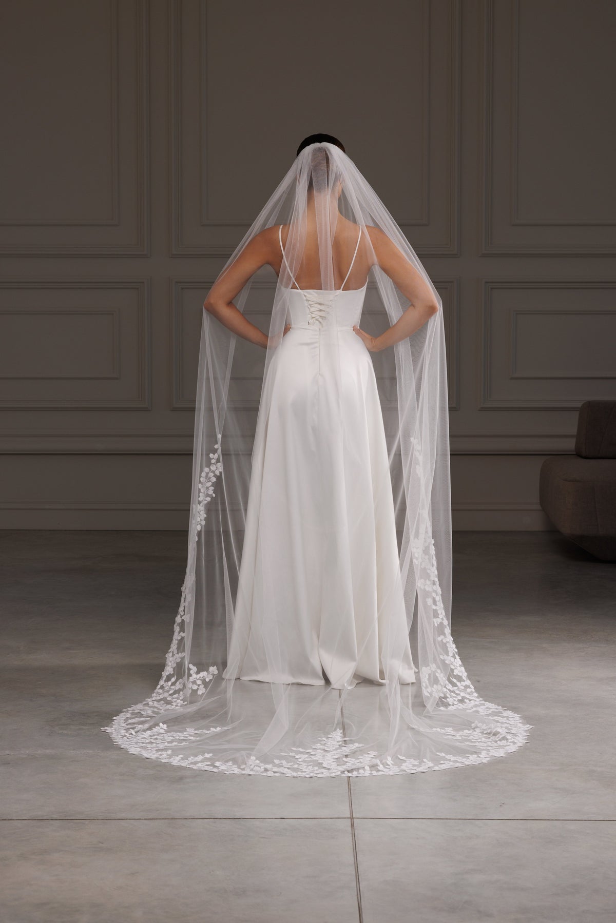 One-Layer Veil with Lace Appliques and Embellished Train - view 3