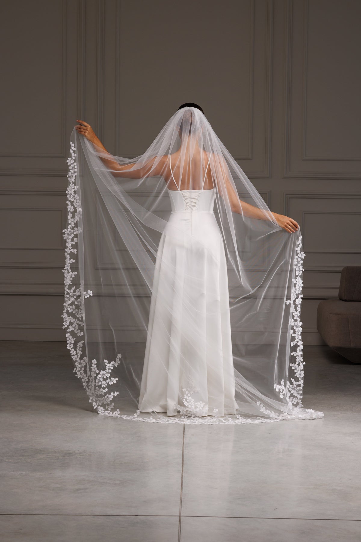 One-Layer Veil with Lace Appliques and Embellished Train - view 5