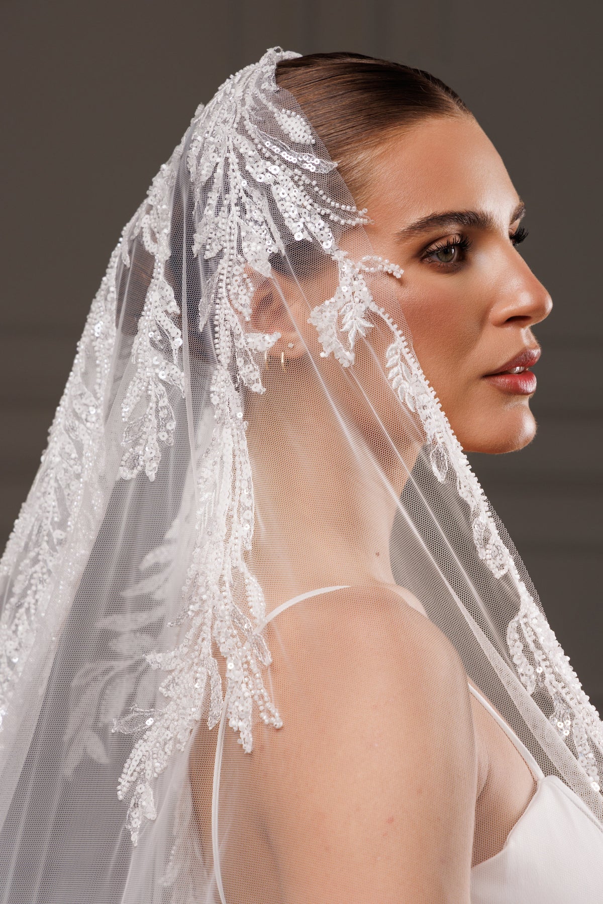 Mantilla Veil with Beaded Lace Trim - view 4