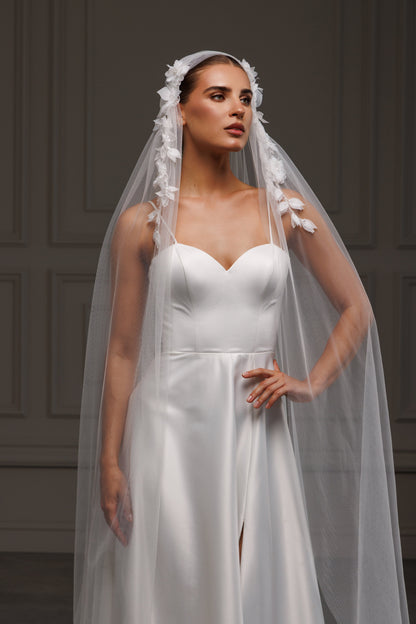 Juliet Cape Veil with Beaded 3D Lace - view 5