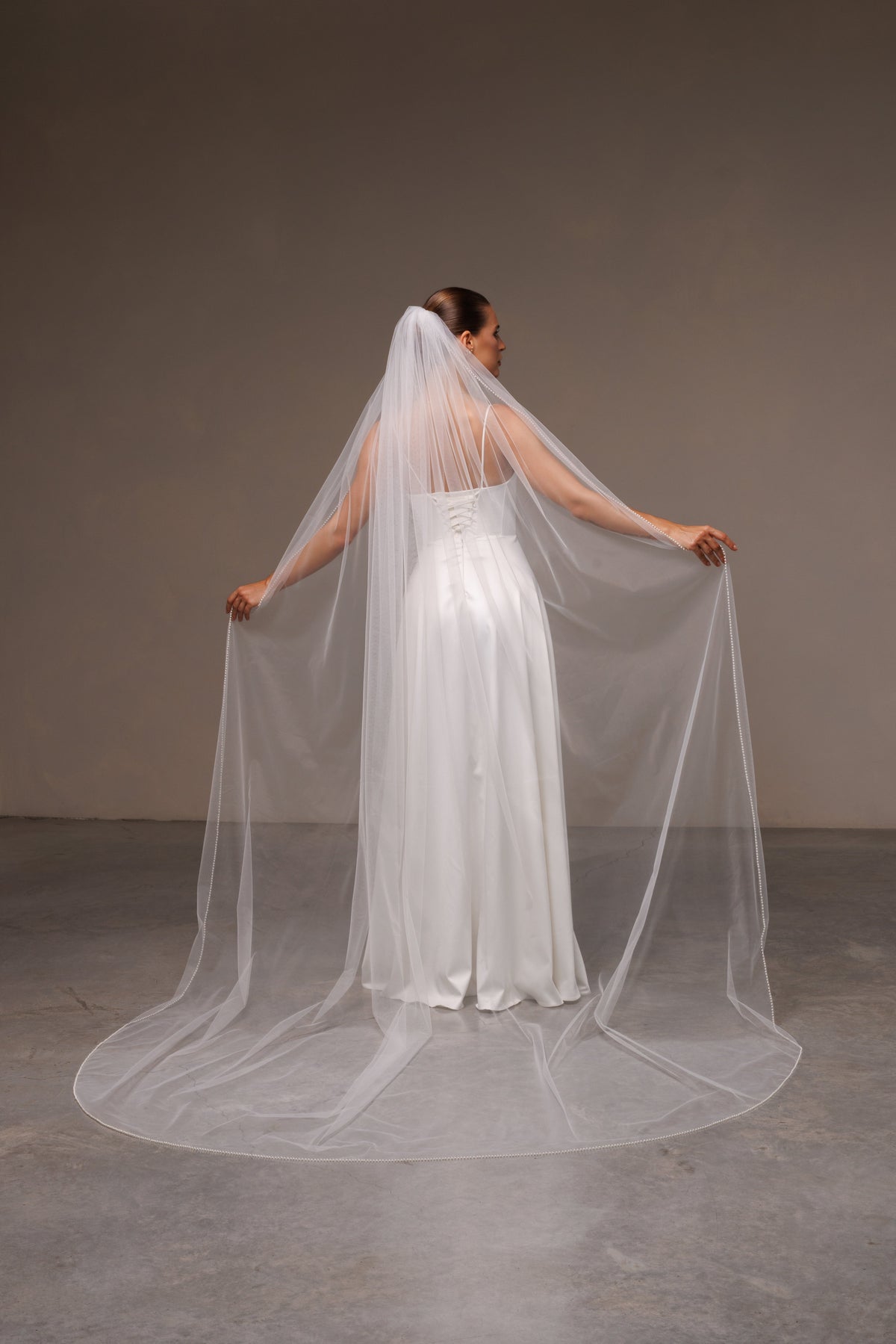 One-Layer Veil with Pearl Edge - view 4