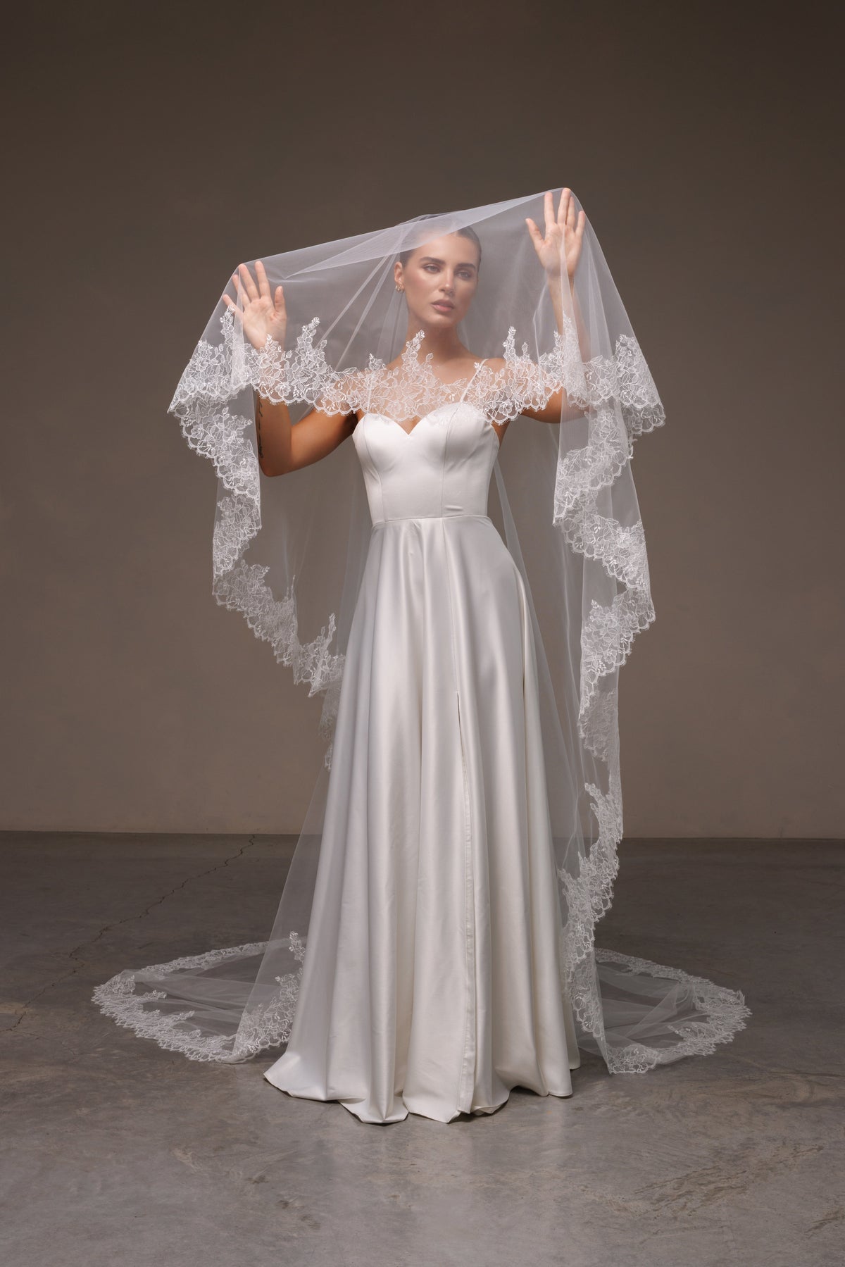 Two-Layer Veil with Chantilly Lace Trim - view 1