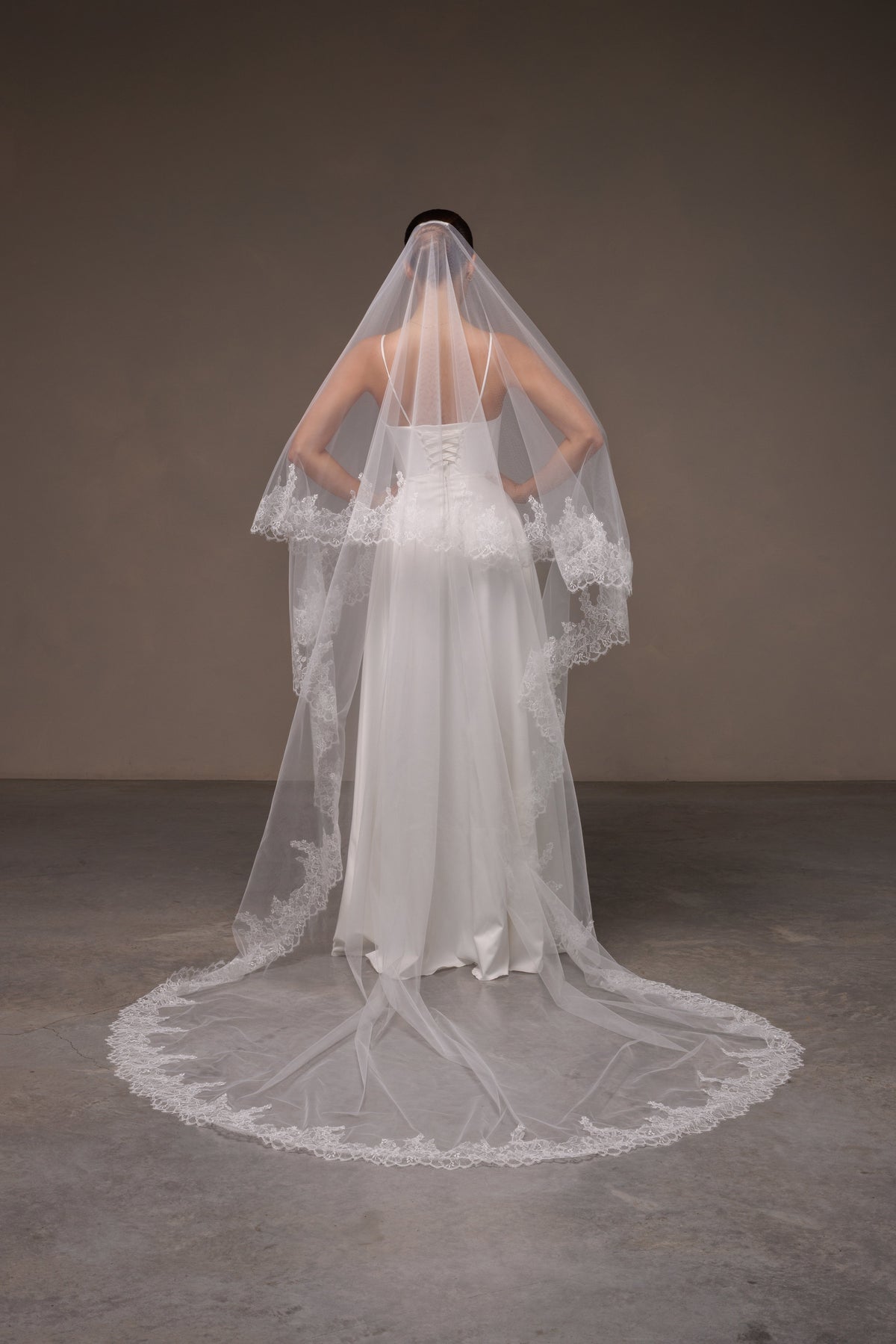 Two-Layer Veil with Chantilly Lace Trim - view 5