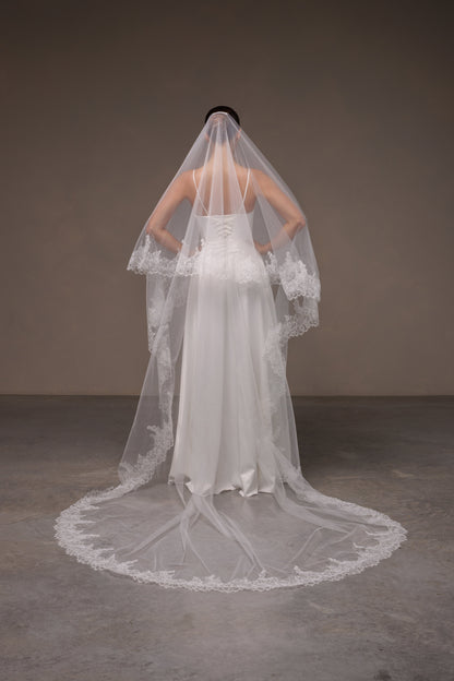 Two-Layer Veil with Chantilly Lace Trim - view 5