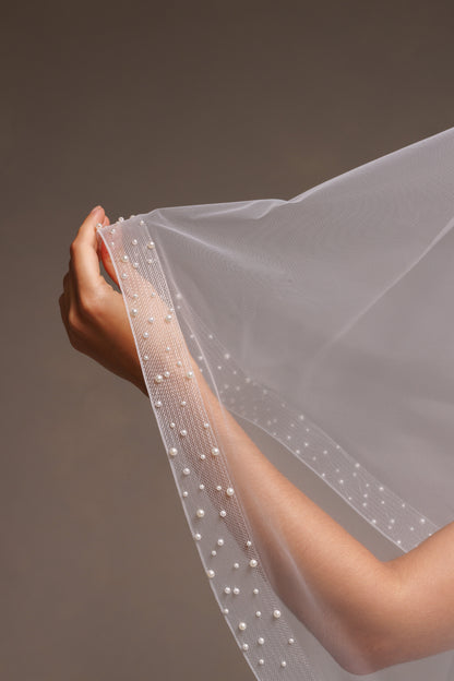 Two-Layer Veil with Horsehair Trim and Beaded Edge - view 4