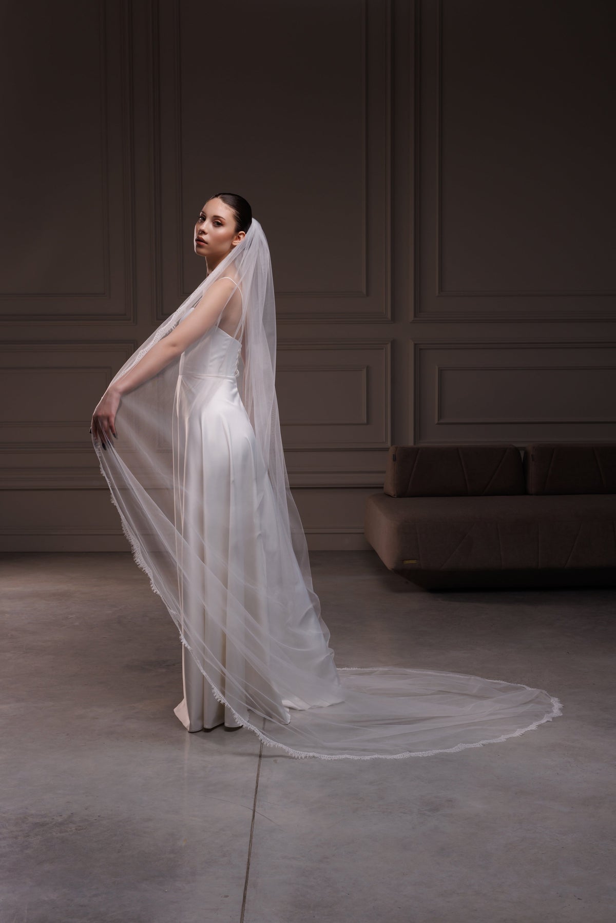 One-Layer Veil with Lace Trim - view 5