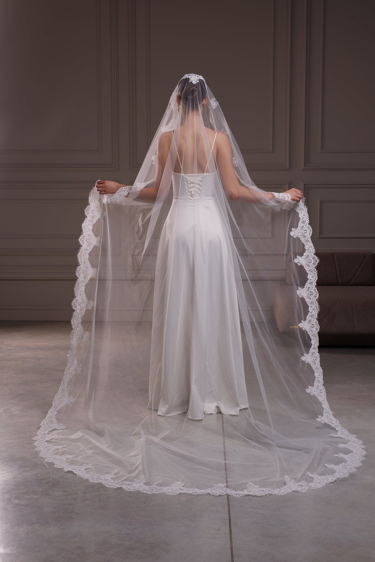 Spanish Mantilla Veil with Lace Trim in Light Ivory - view 5