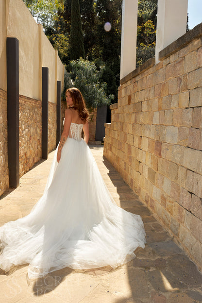 Princess A-Line Wedding Dress with Lace Choker, Sequin Bodice & Glitter Tulle Skirt