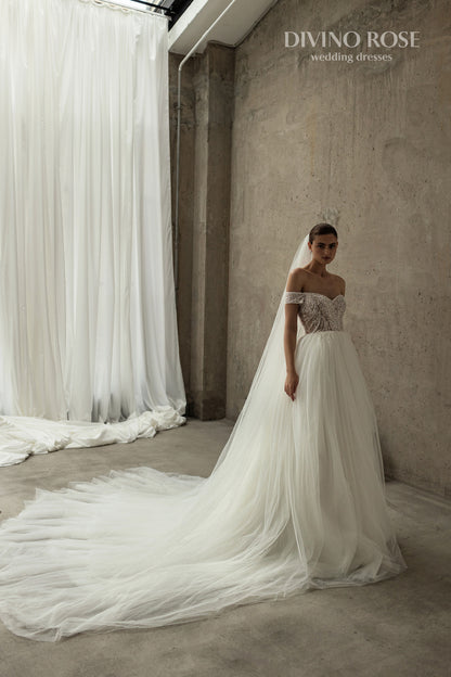 Princess A-line tulle wedding dress with pearl sequin bodice