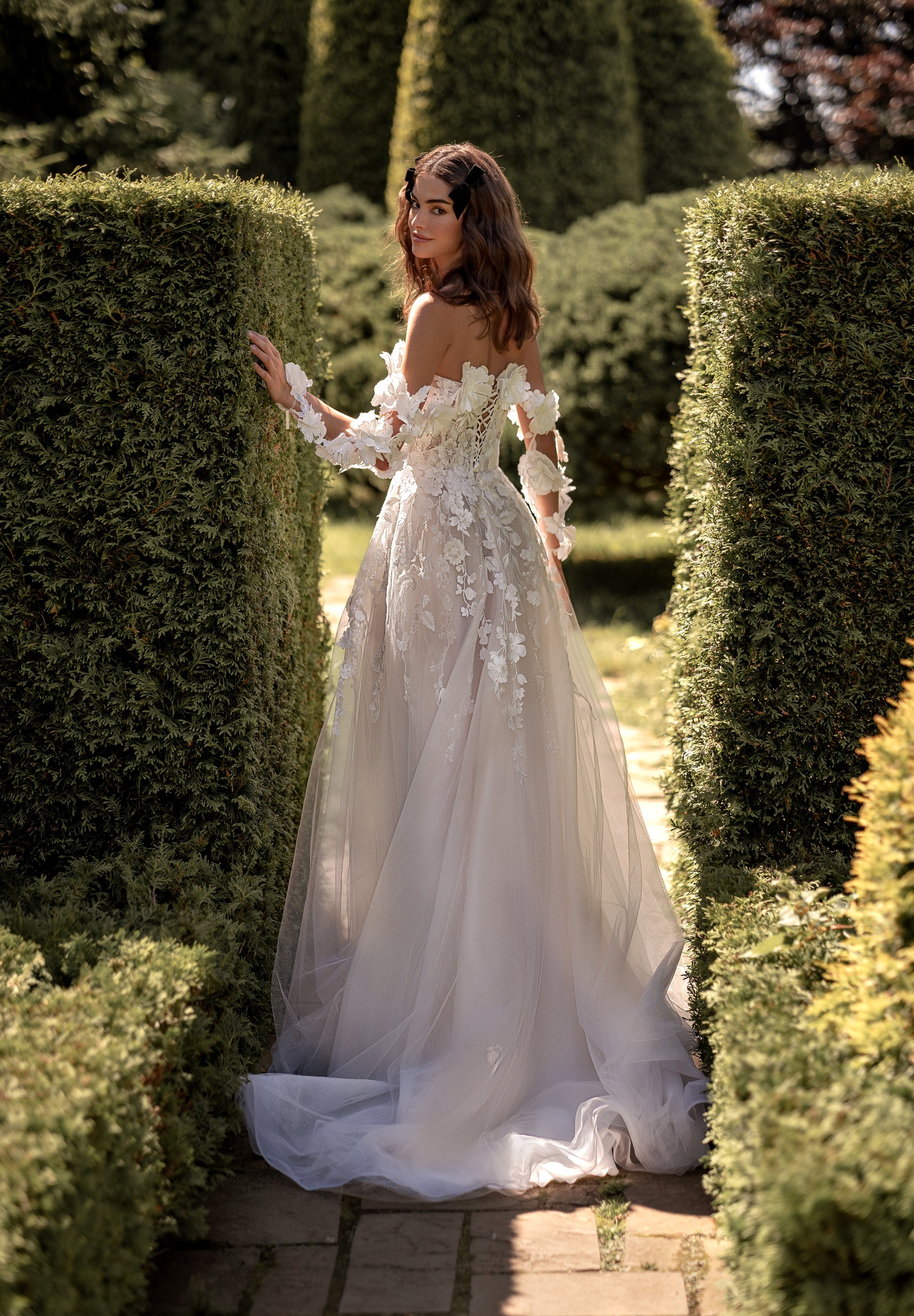 Romantic A-Line Wedding Dress Off-Shoulder Lace Court Train Think Bridal Romantic A-Line Wedding Dress Off-Shoulder Lace Court Train Think Bridal