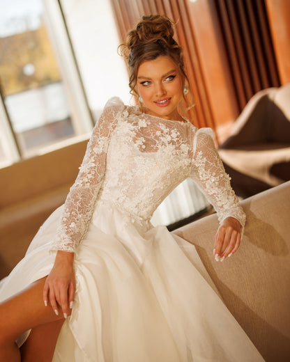 Princess A-line wedding dress with long lace sleeves