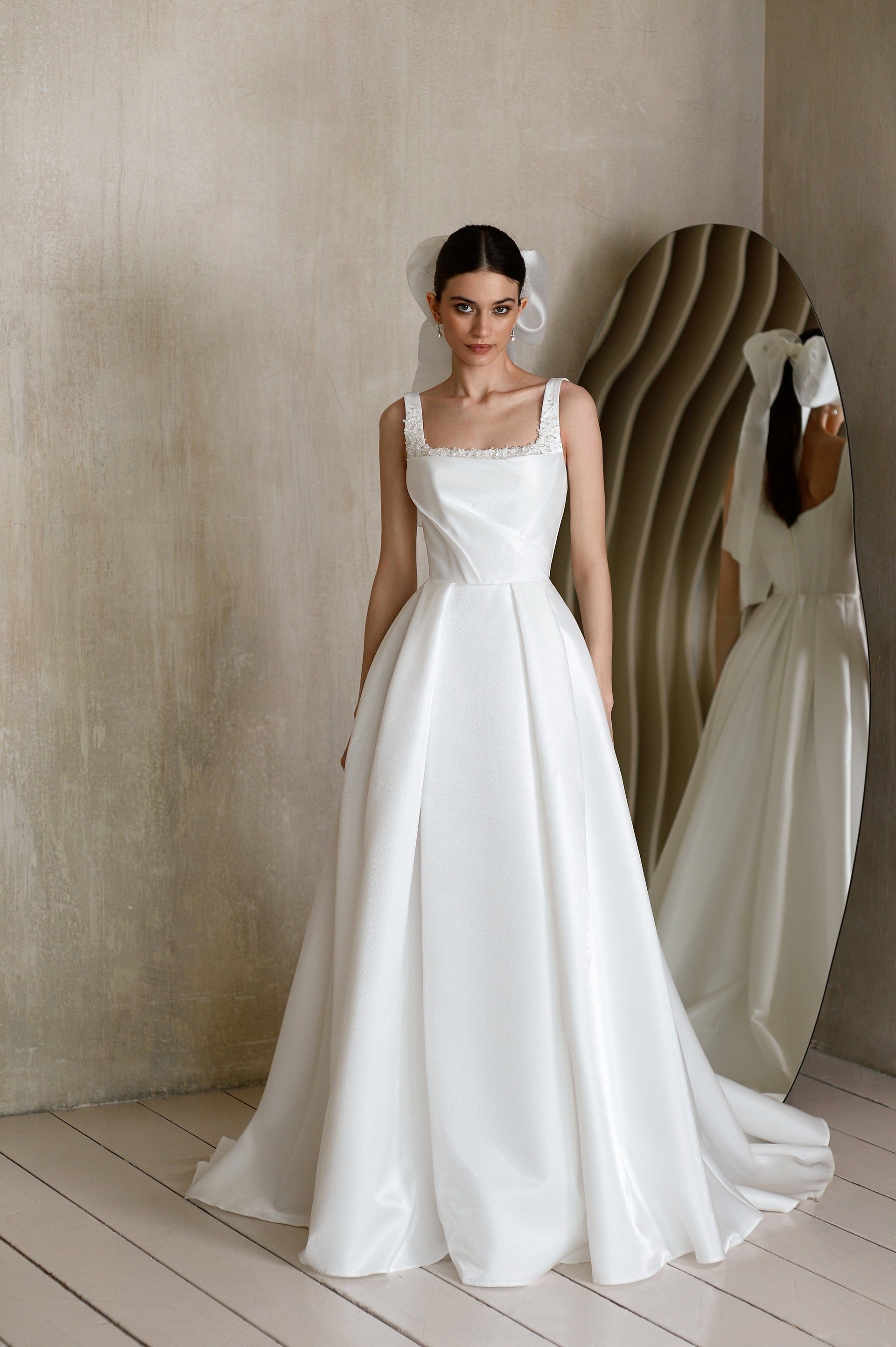 a line minimalist wedding dress Massima main image 0