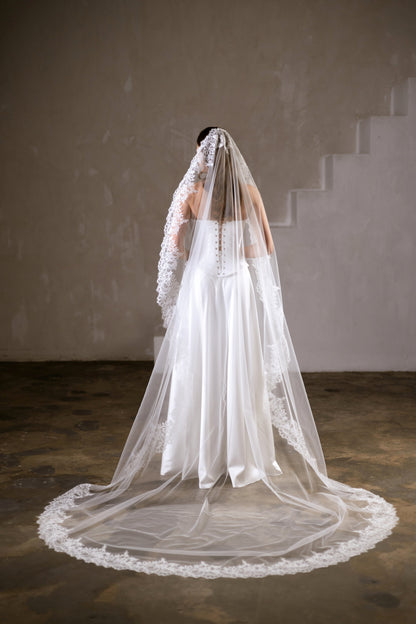 Mantilla Veil with Corded Lace Trim - view 5