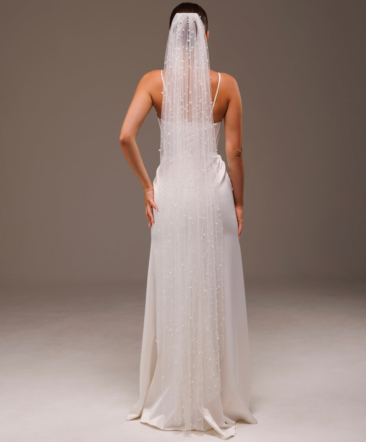 Pearl Veil with Mixed 5 mm and 6 mm Pearls - view 2