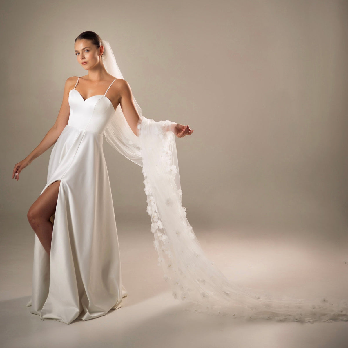 Extra-Wide Veil with 3D Organza Flowers and Pearls - view 3