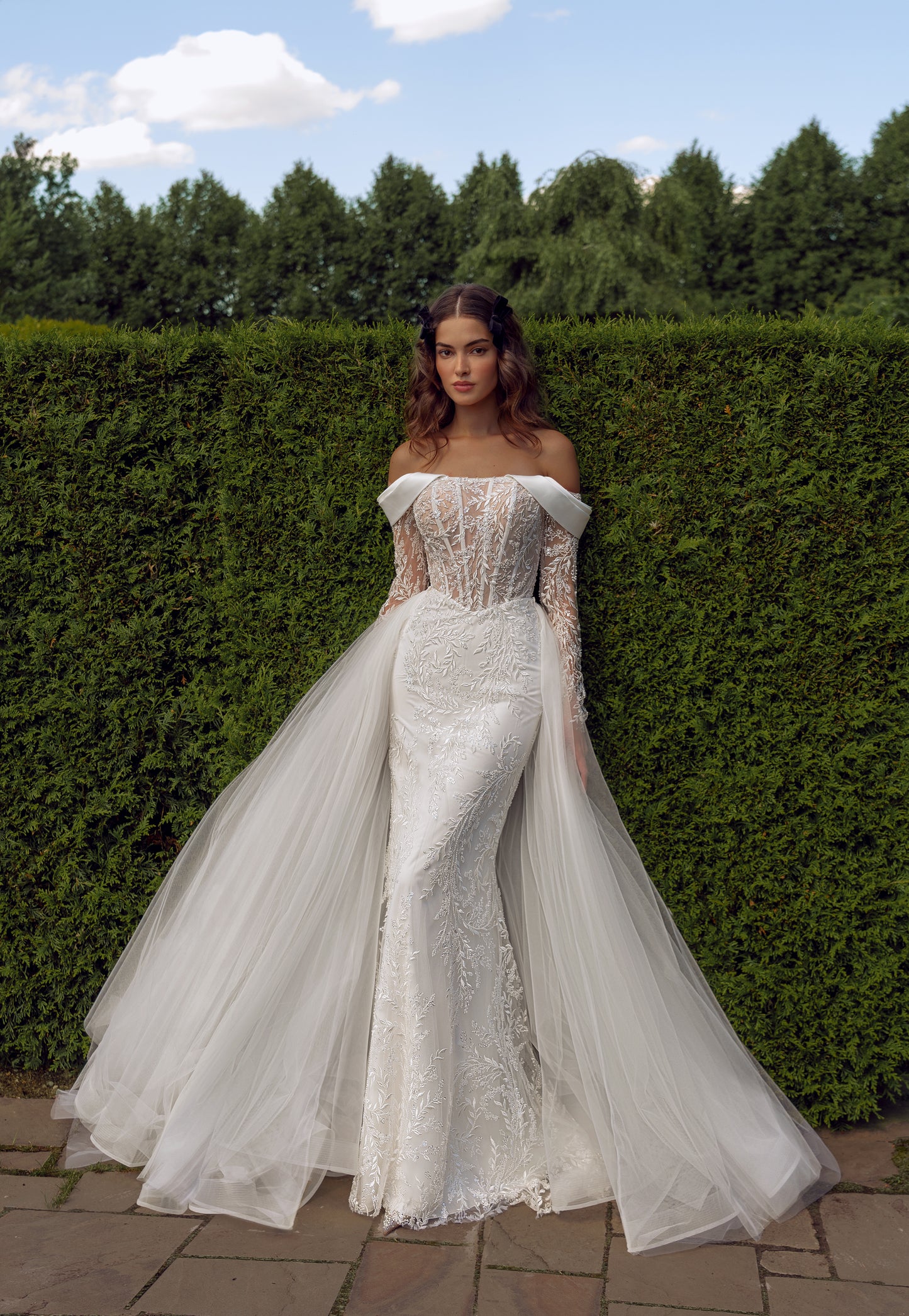 Mermaid Sheath Fitted Off the shoulder Long sleeve Straight neckline Zip closure Detachable panel tulle train Wedding dress