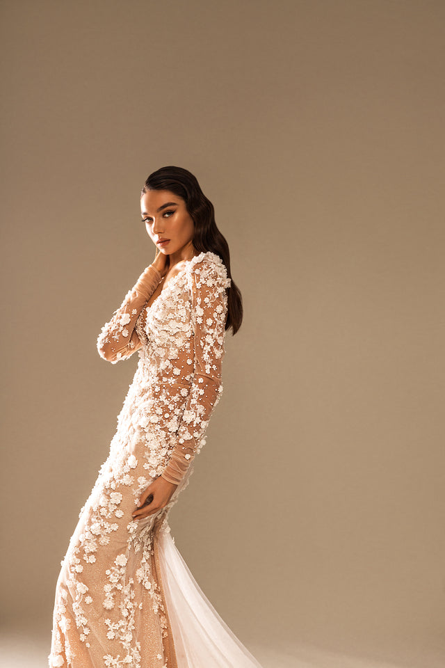 Mariana catalogue photo