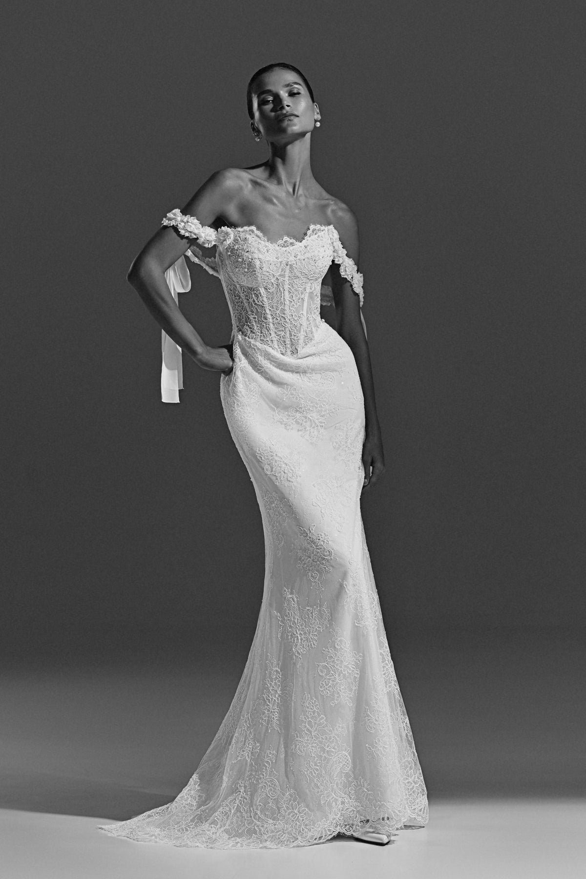 Fitted lace wedding dress with off-shoulder corset – black and white full-length front view