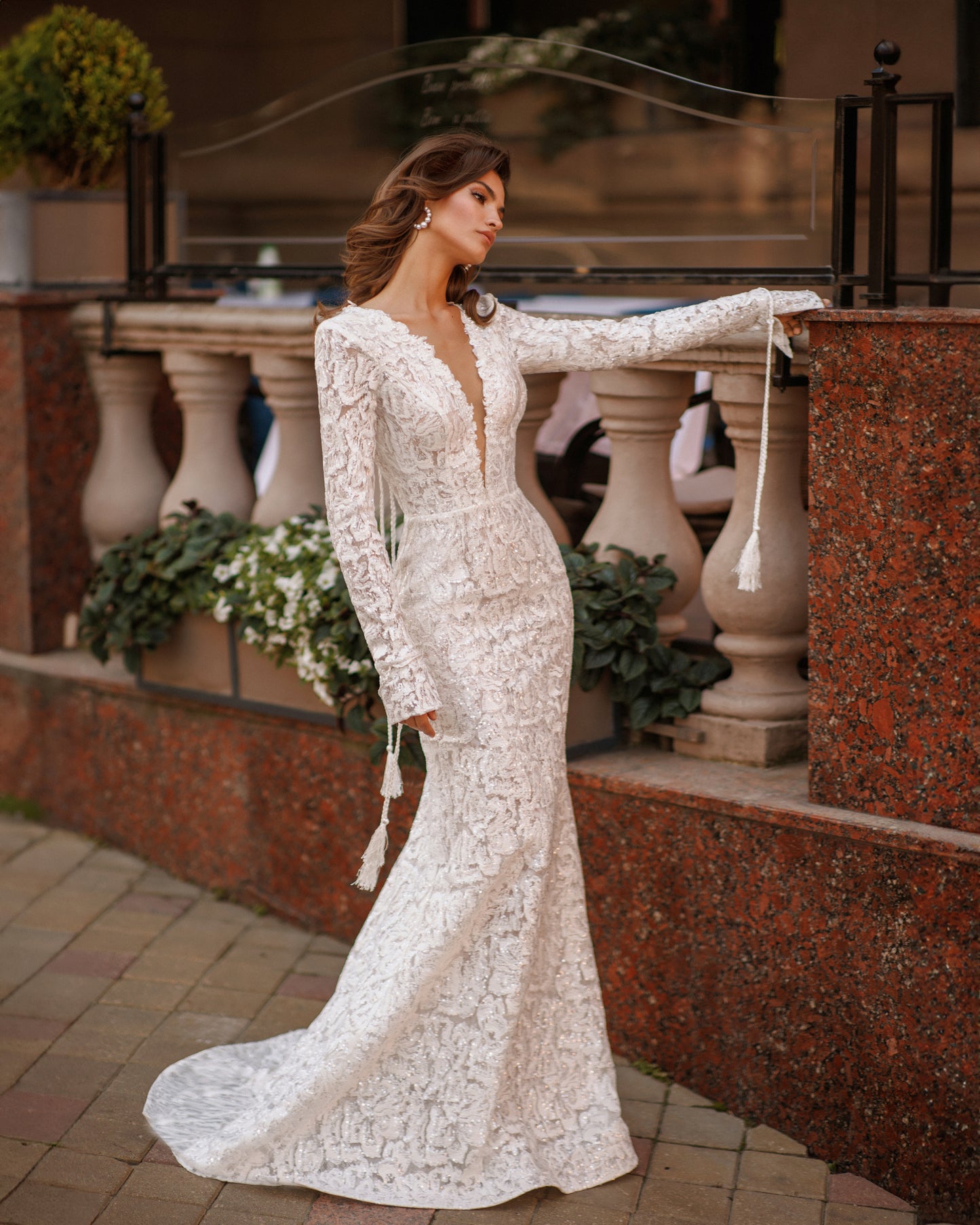 Mermaid Fitted Sheath Trumpet Long Tassel sleeve Deep-V neckline Open keyhole back Zip closure Fishtail train All lace Wedding dress