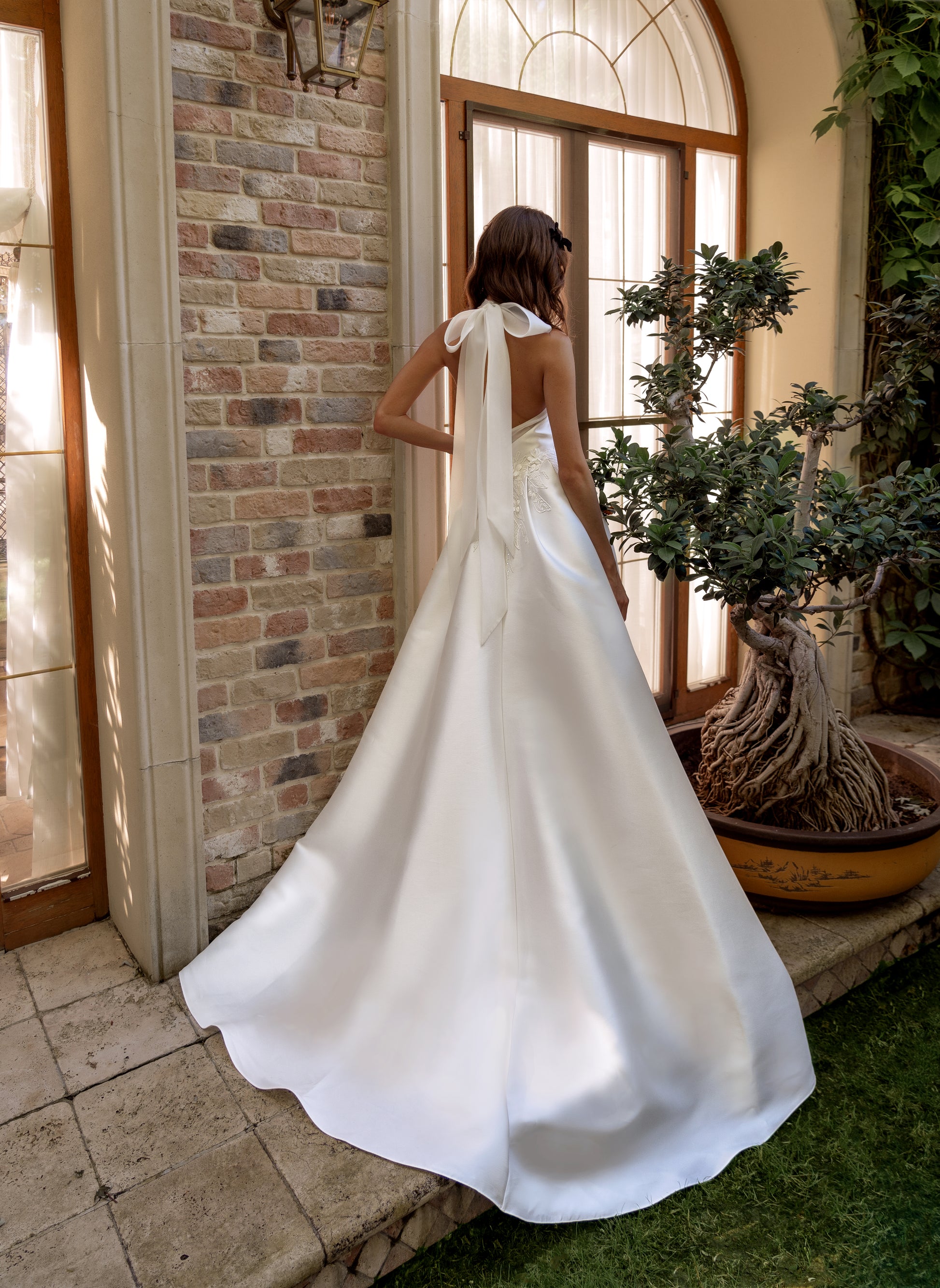 Sleeveless Mikado wedding dress with court train & slit skirt