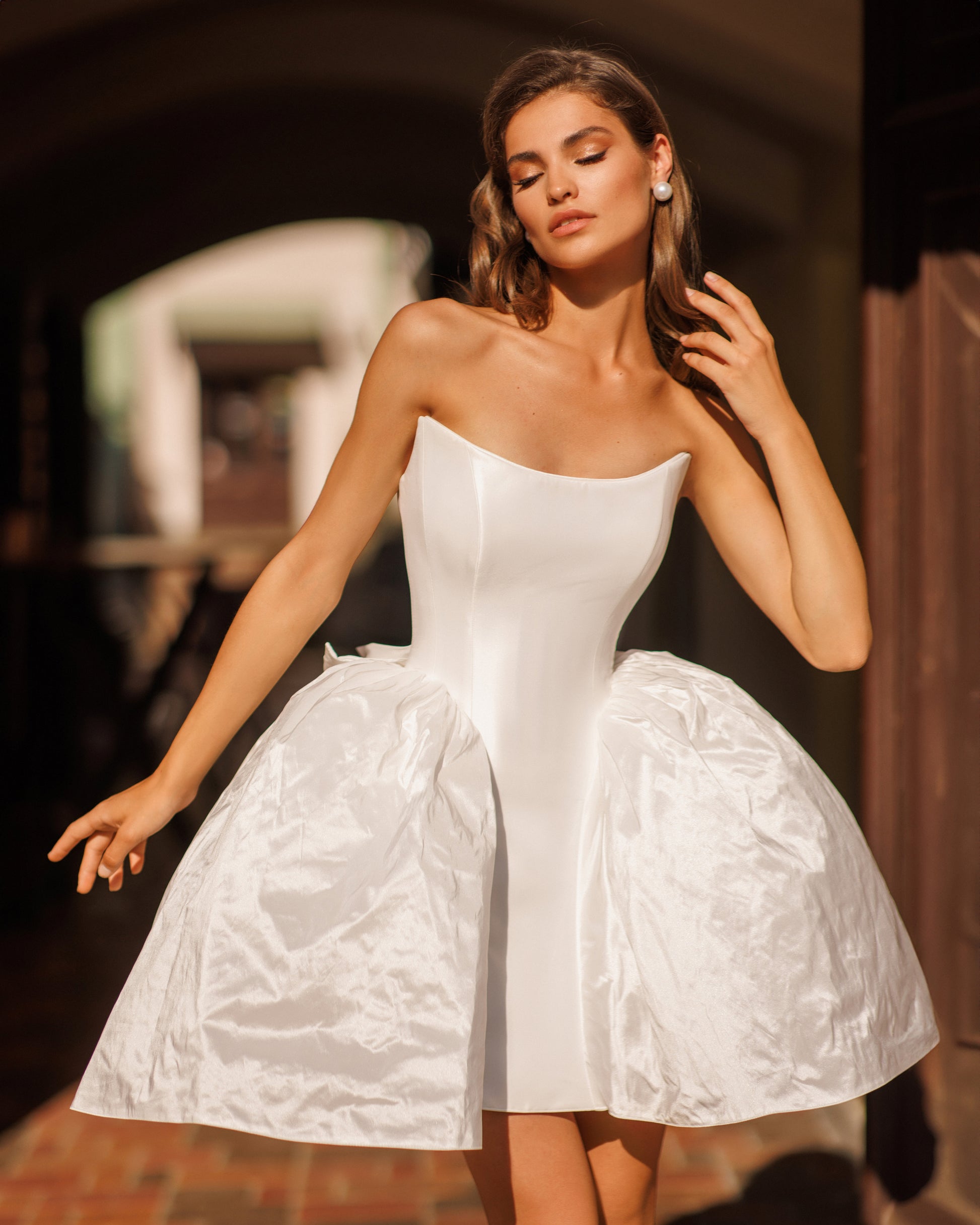 Mini Princess Silhouette Wedding Dress with 3D Floral Back Details – Think Bridal Mini Princess Silhouette Wedding Dress with 3D Floral Back Details – Think Bridal
