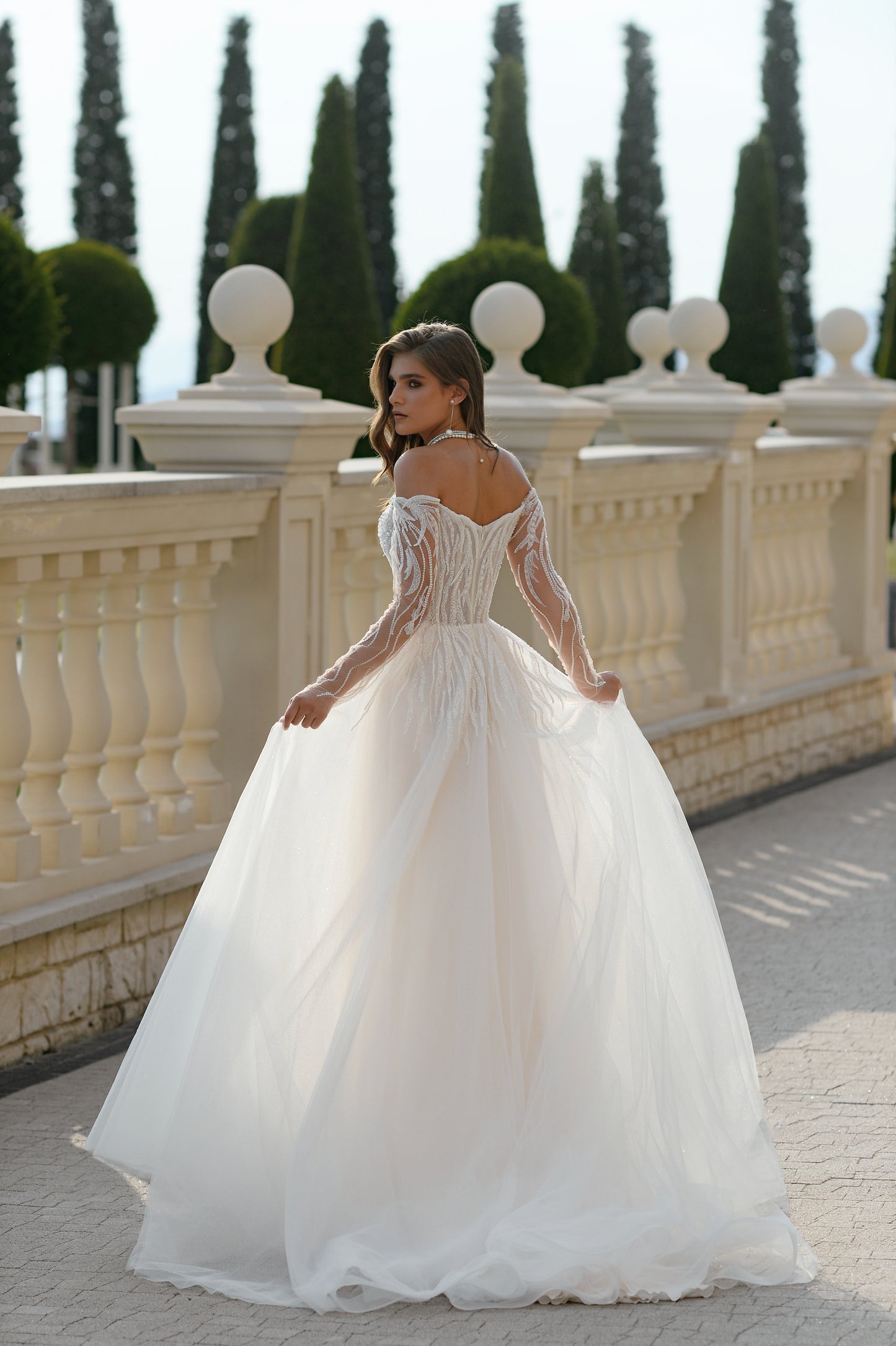 Princess wedding dress with off-shoulder and sweetheart neck