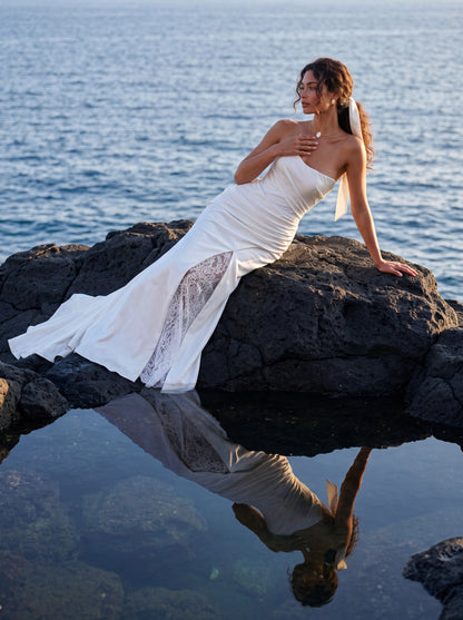 Satin and Lace Wedding Dress with Draped Bodice — Illusion 2027, photograph 7