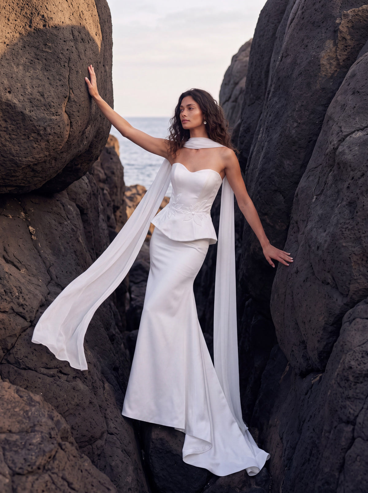 Satin Corset Wedding Dress with Fitted Skirt and Train — Illusion 2027, photograph 13