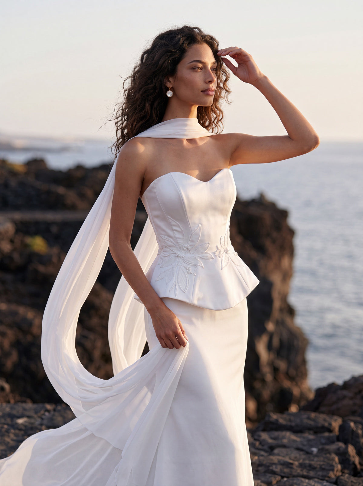 Satin Corset Wedding Dress with Fitted Skirt and Train — Illusion 2027, photograph 4