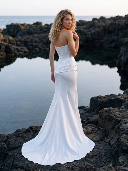 Satin Mermaid Wedding Dress with Lace-Trimmed Corset — Illusion 2027, photograph 2
