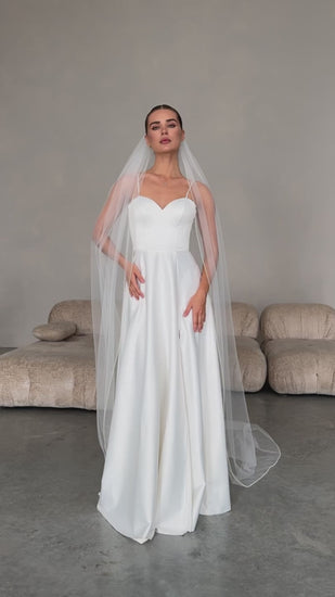 One-Layer Veil with Pearl Edge - video