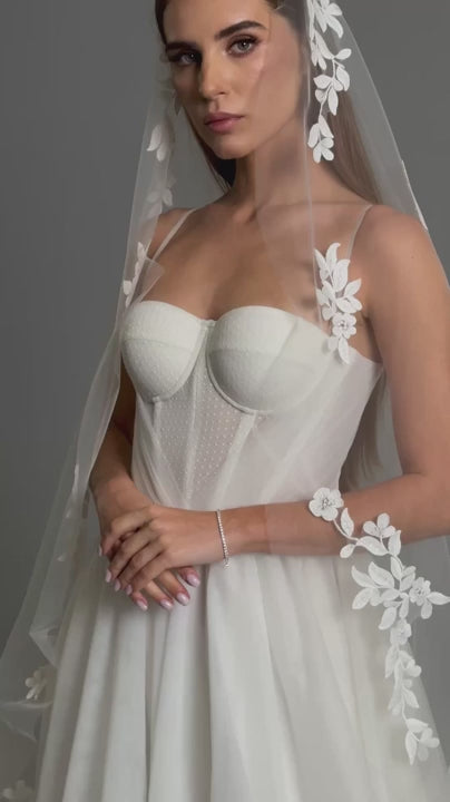 Rounded Mantilla Veil with Lace Appliques - video