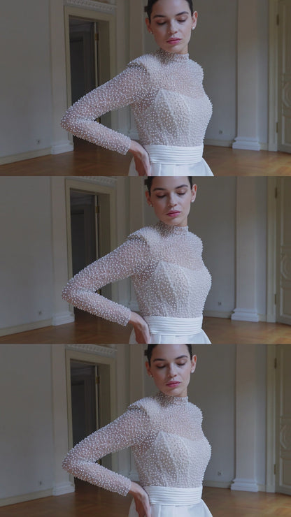 Old money style long sleeve high neck jacquard wedding dress