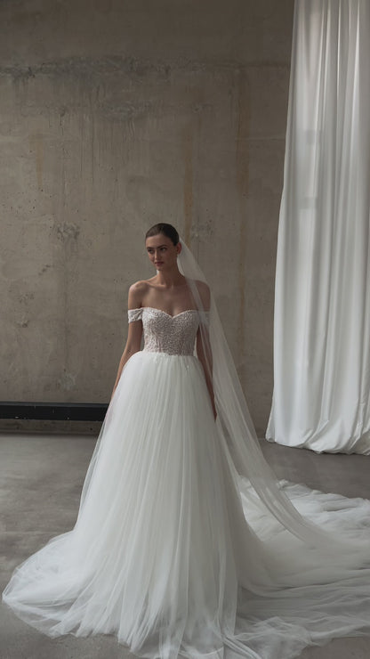 Princess A-line tulle wedding dress with pearl sequin bodice
