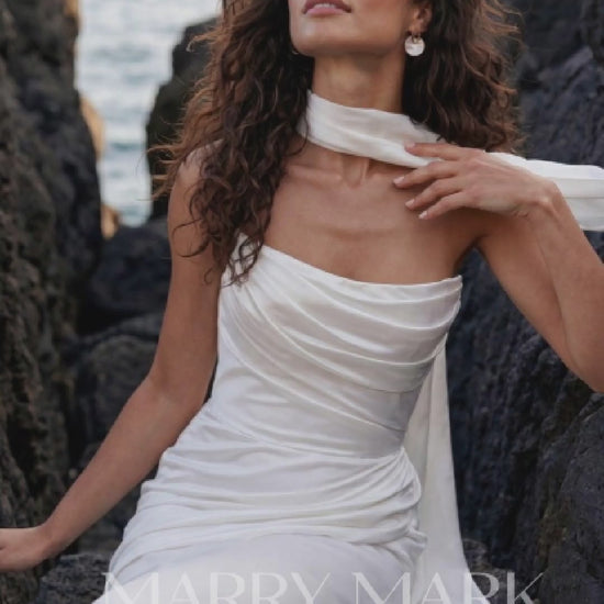 Silk Mermaid Wedding Dress with Draped Strapless Bodice — movement and details, Illusion 2027